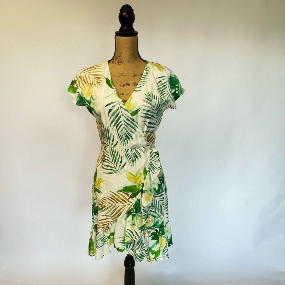 NWT Gianni Bini Green Palm Leaf Print Flutter Sleeve Faux Wrap Ruffle Mini Dress